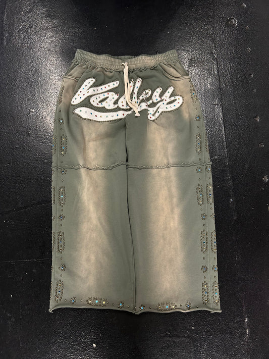 VALE VALLEY USA GREEN SKITTLE SWEATS (PRE-OWNED)