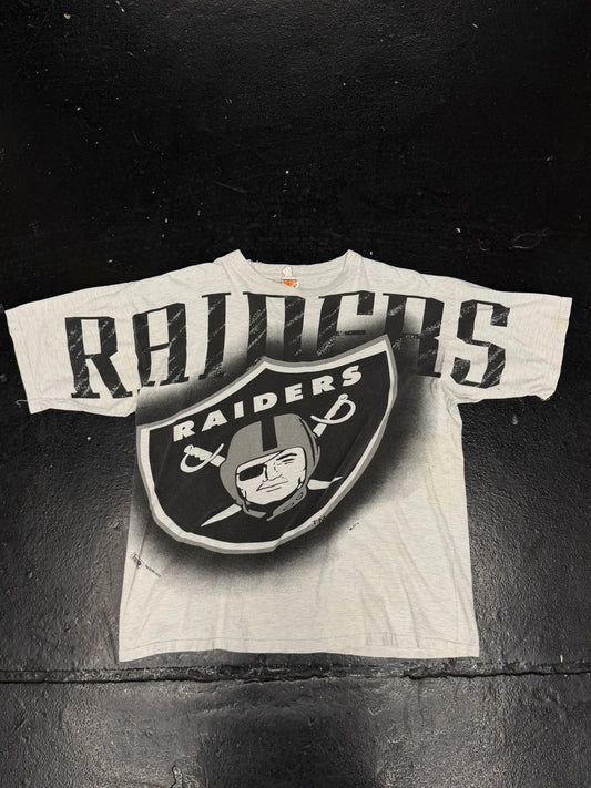 OAKLAND RAIDERS FOOTBALL T-SHIRT