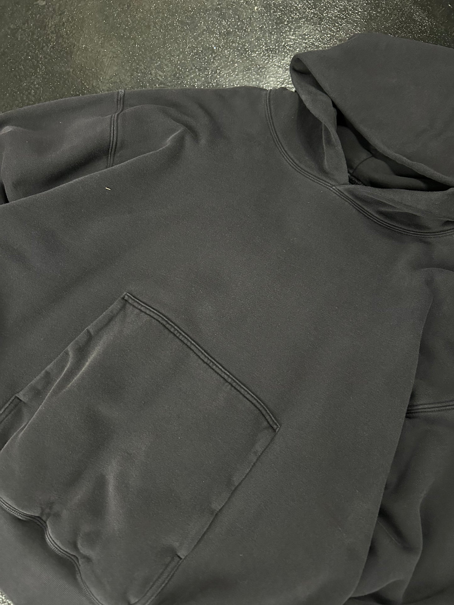 YEEZY X GAP BLACK HOODIE (PRE OWNED)