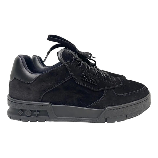 LOUIS VUITTON LV EMPLOYEE TRAINERS  (PRE-OWNED)