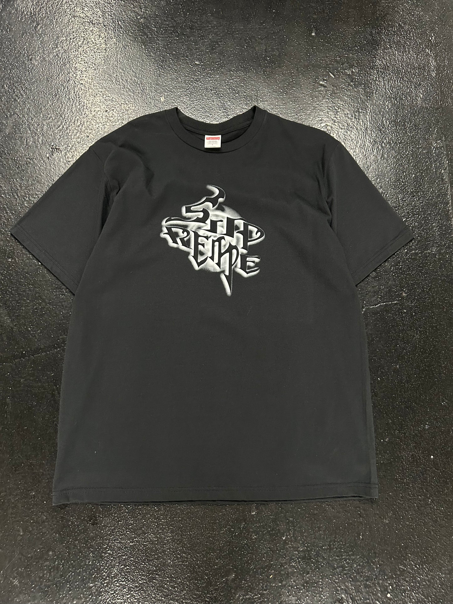 SUPREME BLACK SMOKE TEE (PRE OWNED)