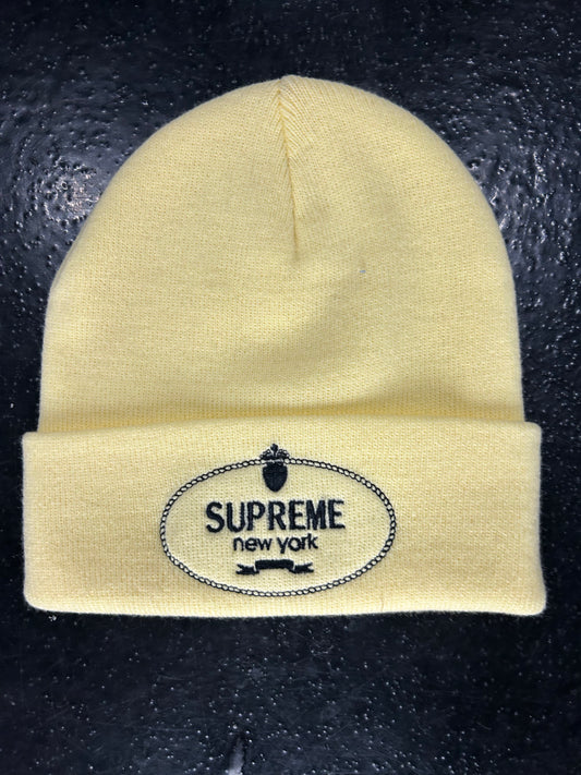 SUPREME CREST BEANIE PALE YELLOW (BRAND NEW)