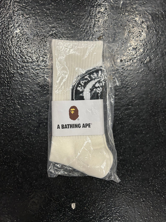 BAPE WHITE CIRCLE LOGO SOCKS