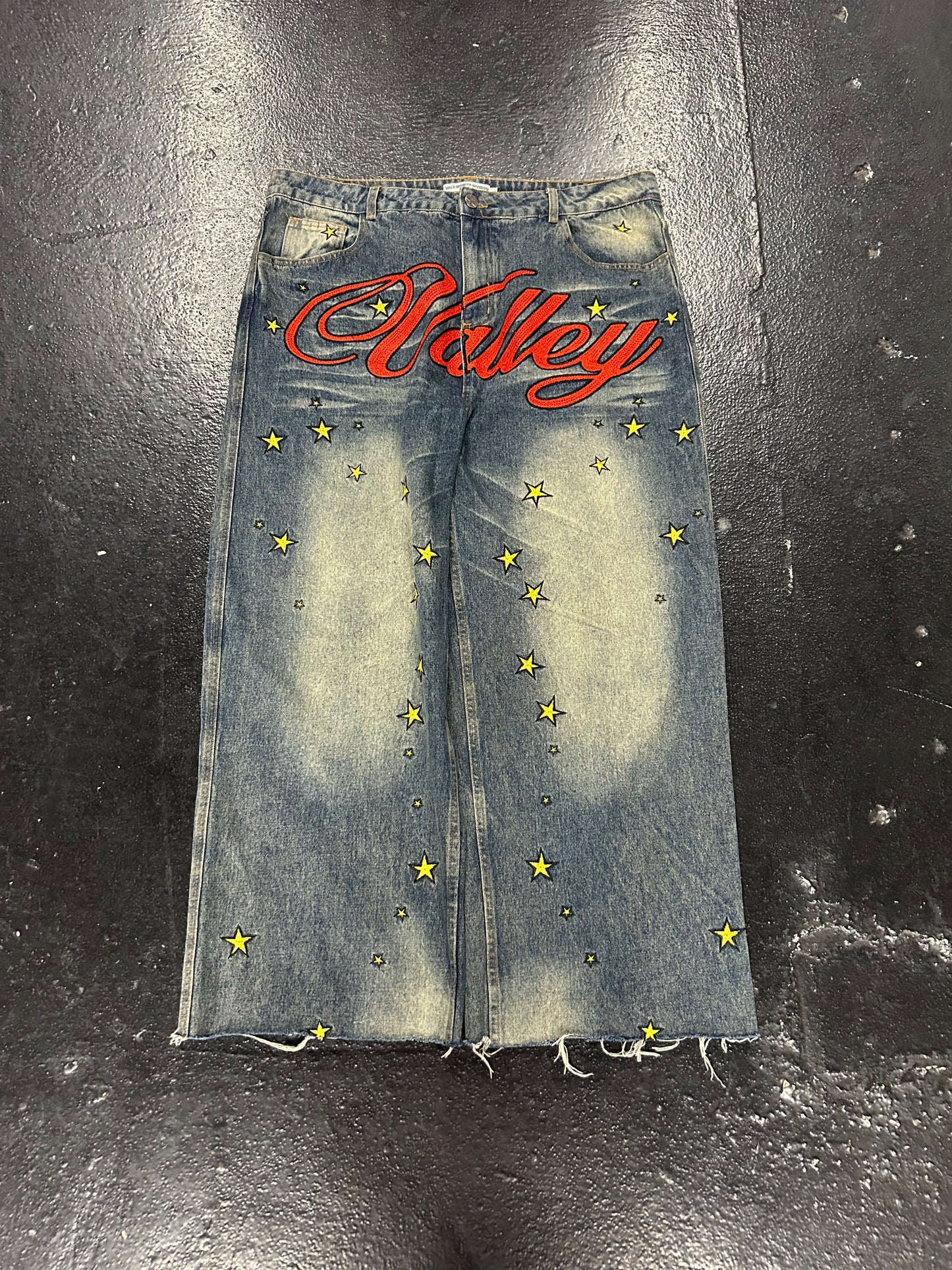 VALE VALLEY SPORTS COSMO DENIM (PRE-OWNED) (CUT)