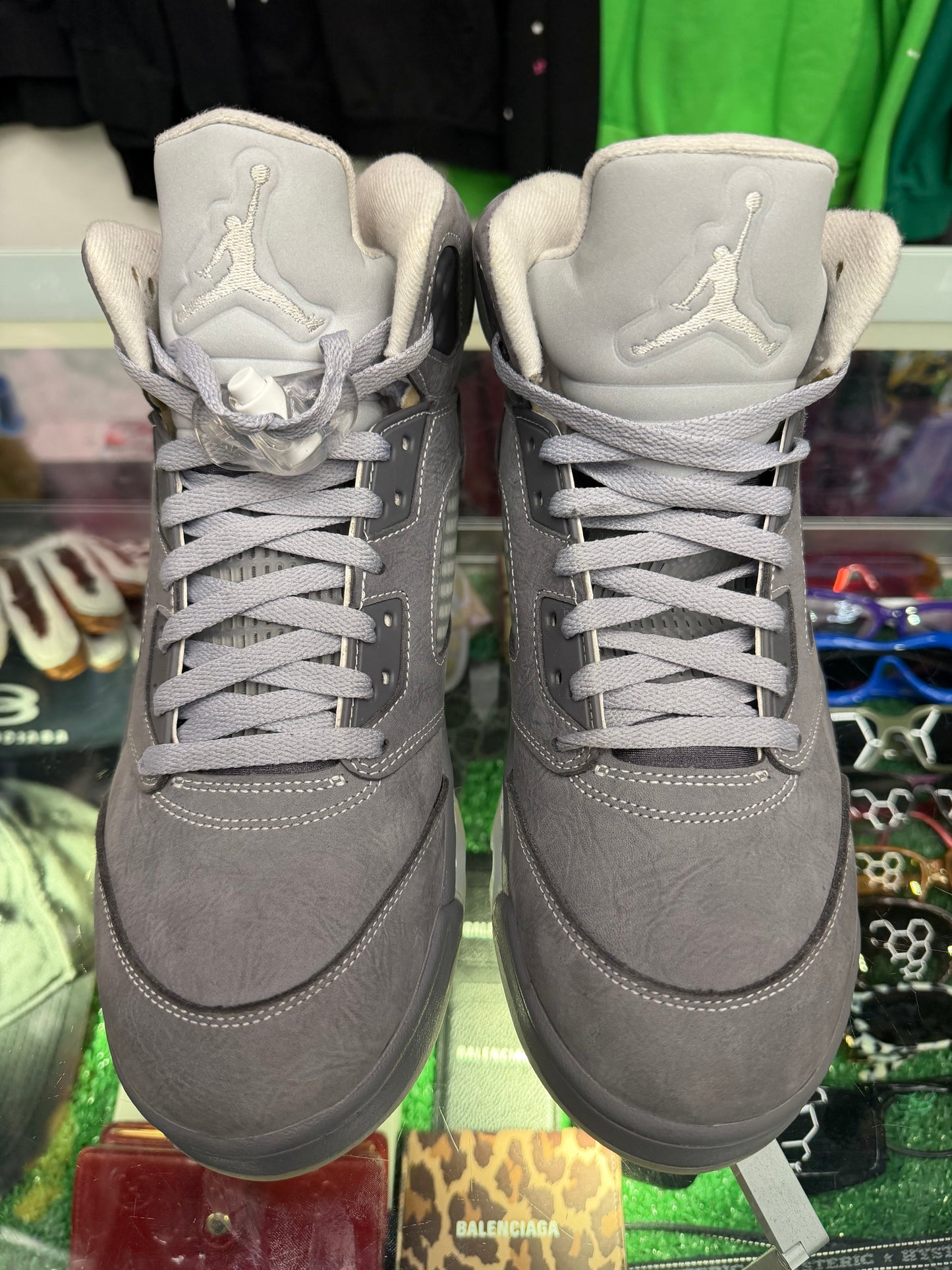 JORDAN 5 WOLF GREY (PRE-OWNED NO BOX)