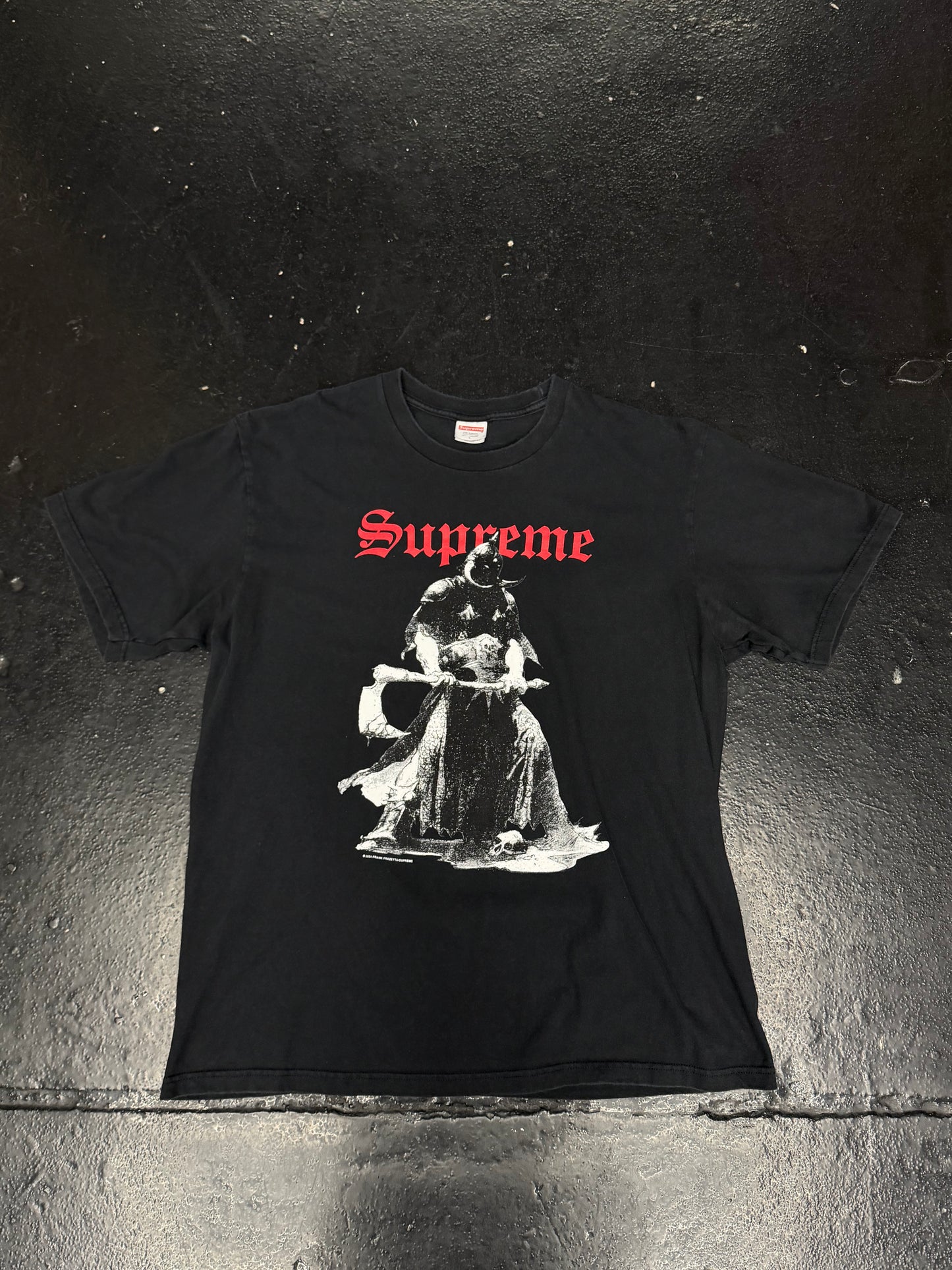 SUPREME X FRANK FRAZETTA DESTRUCTION TEE (PRE-OWNED)