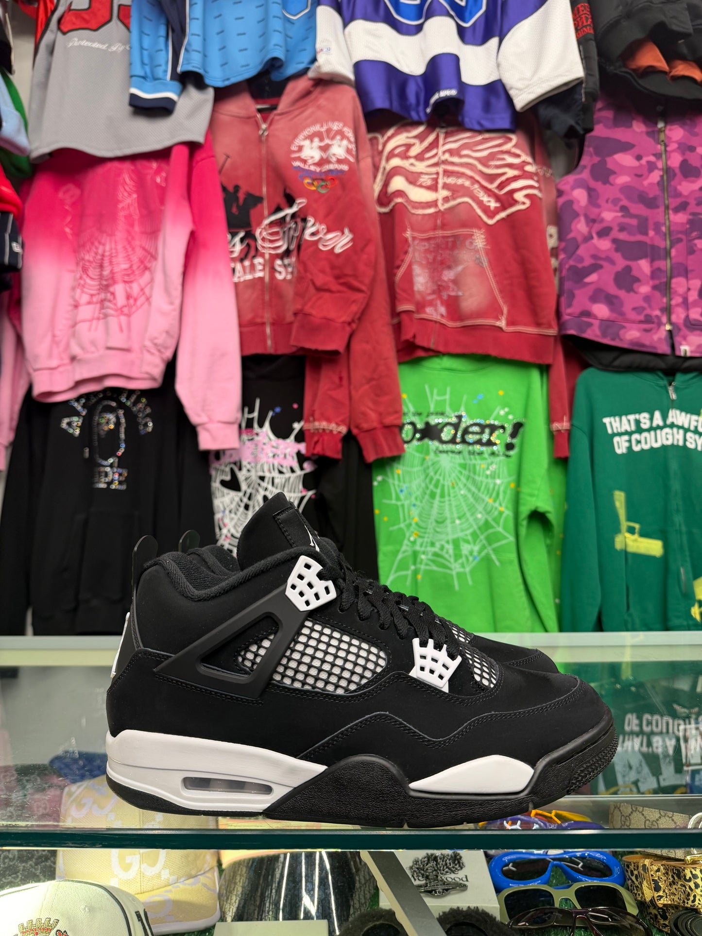 JORDAN 4 WHITE THUNDER (PRE-OWNED W/ BOX)