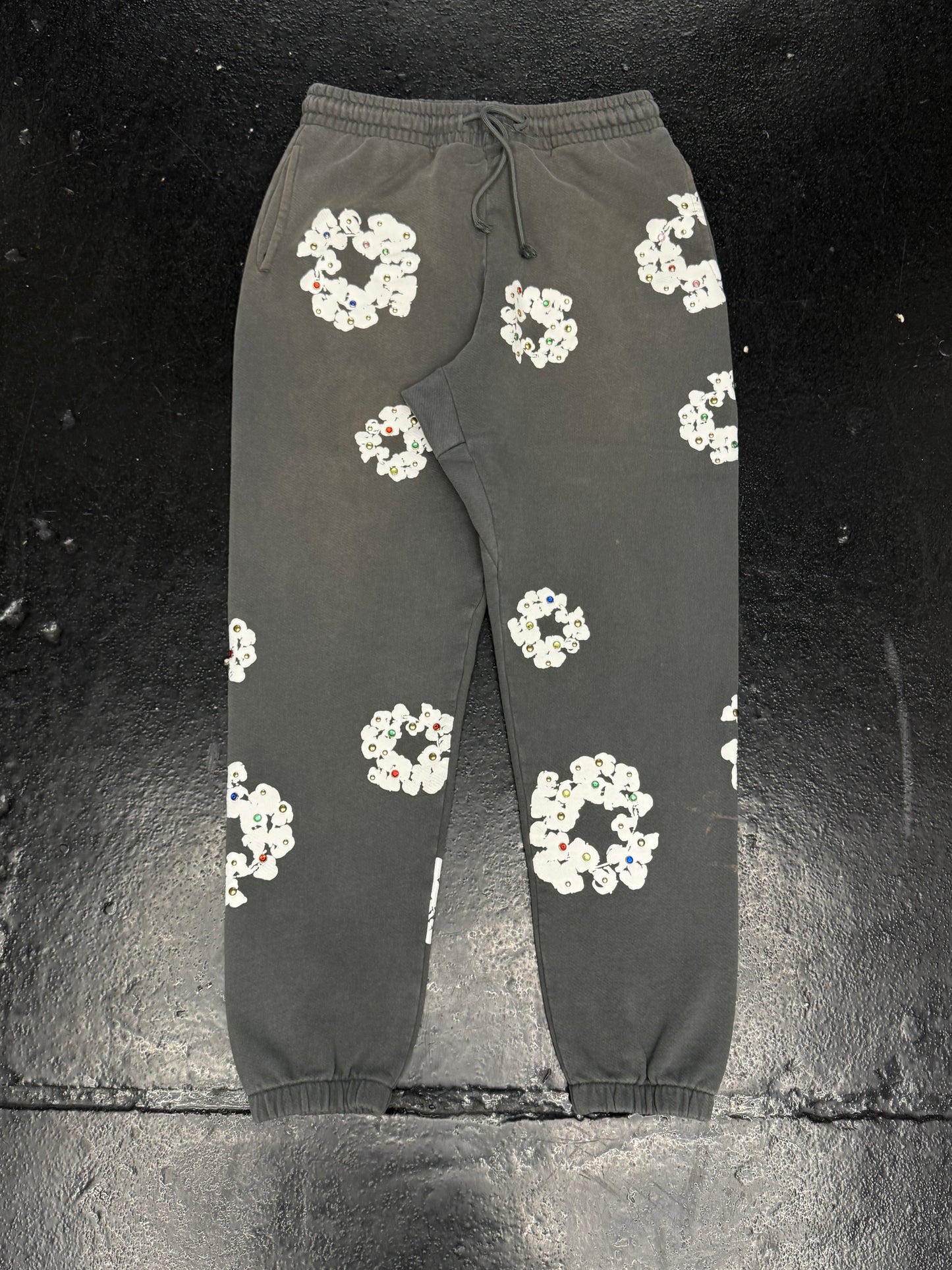 DENIM TEARS RHINESTONE COTTON WREATH SWEATPANTS (PRE-OWNED)