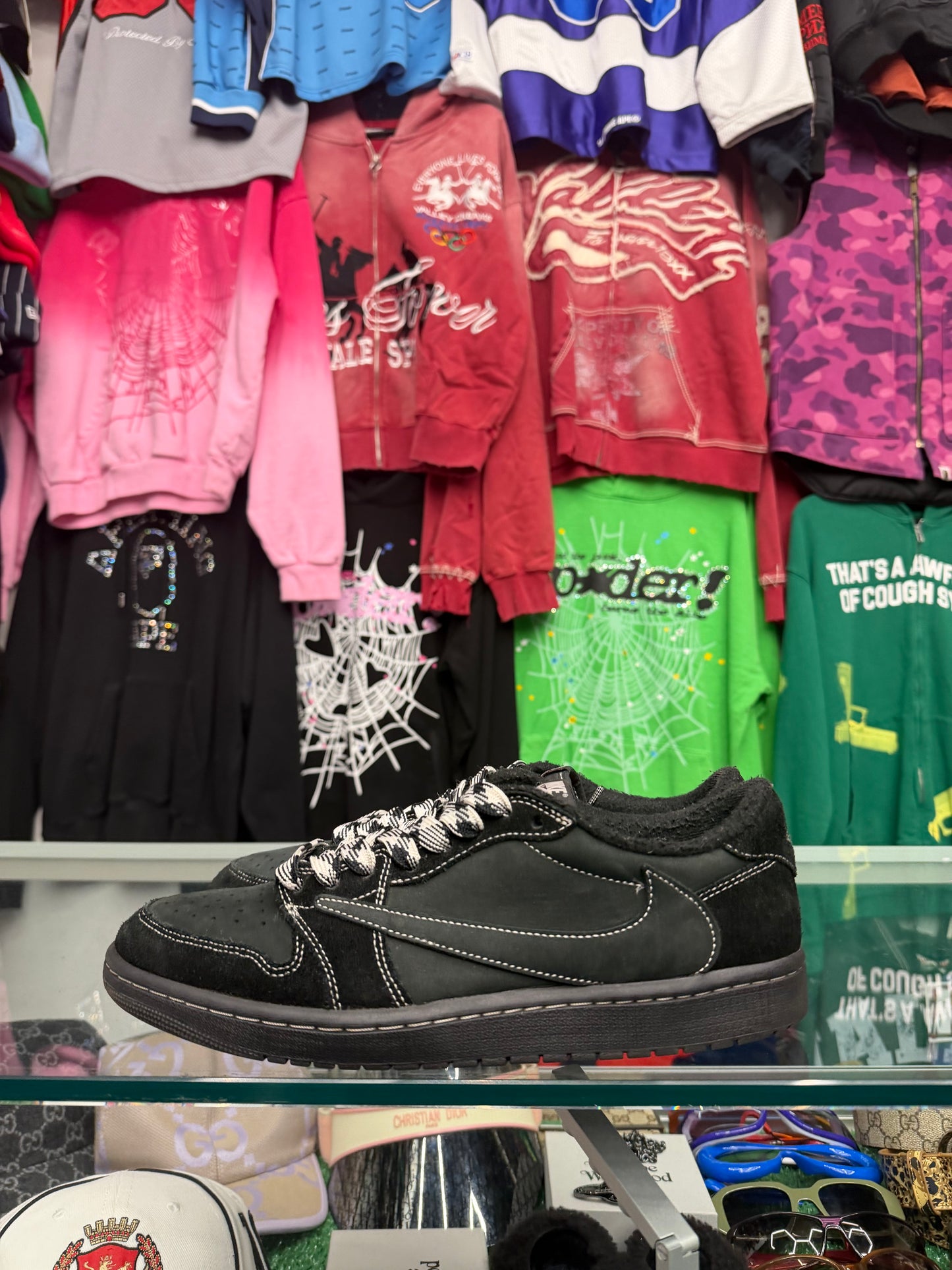 JORDAN 1 LOW TRAVIS SCOTT PHANTOM (PRE-OWNED W/ BOX)
