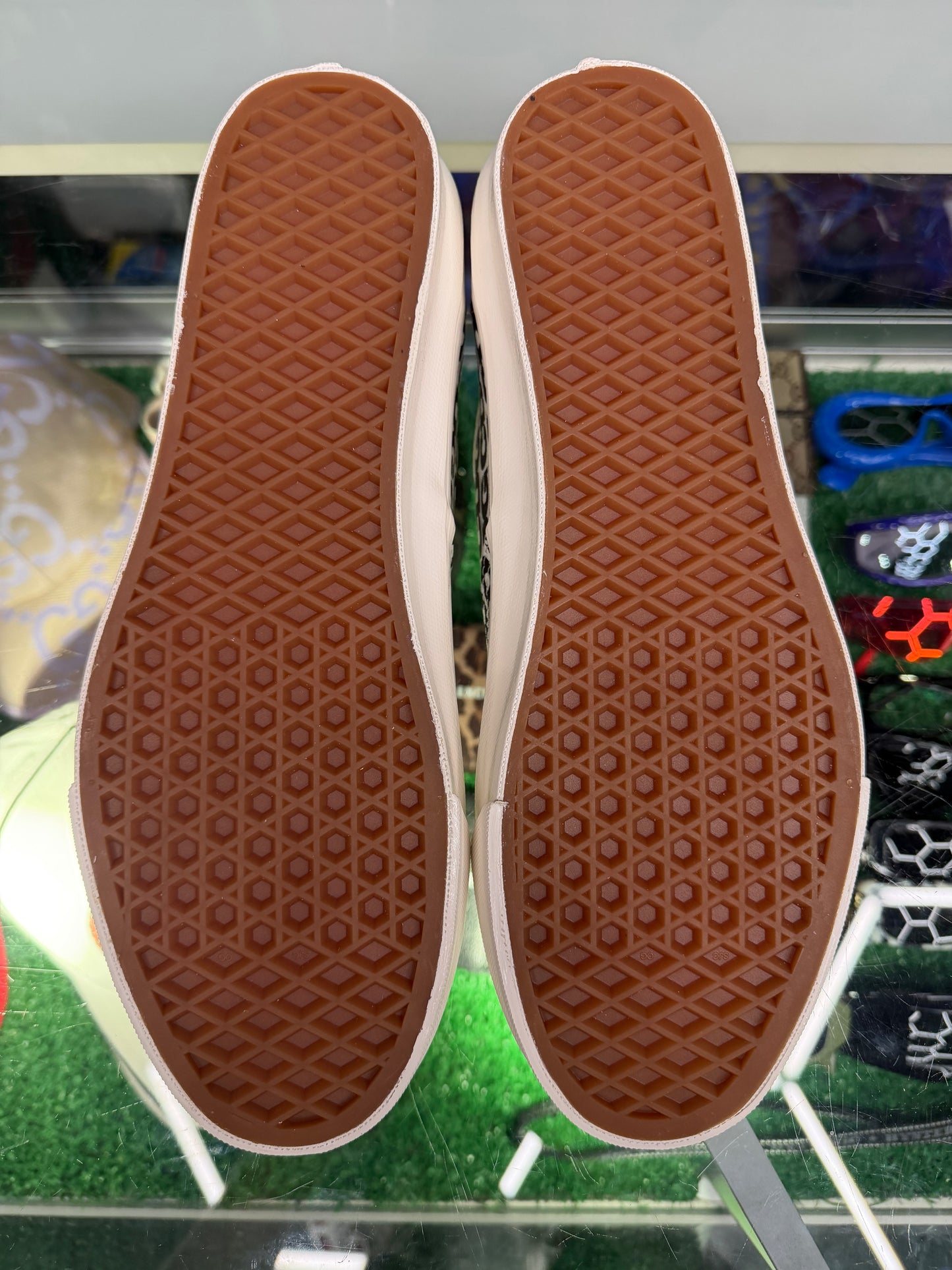 CDG X OTW VANS (BRAND NEW)