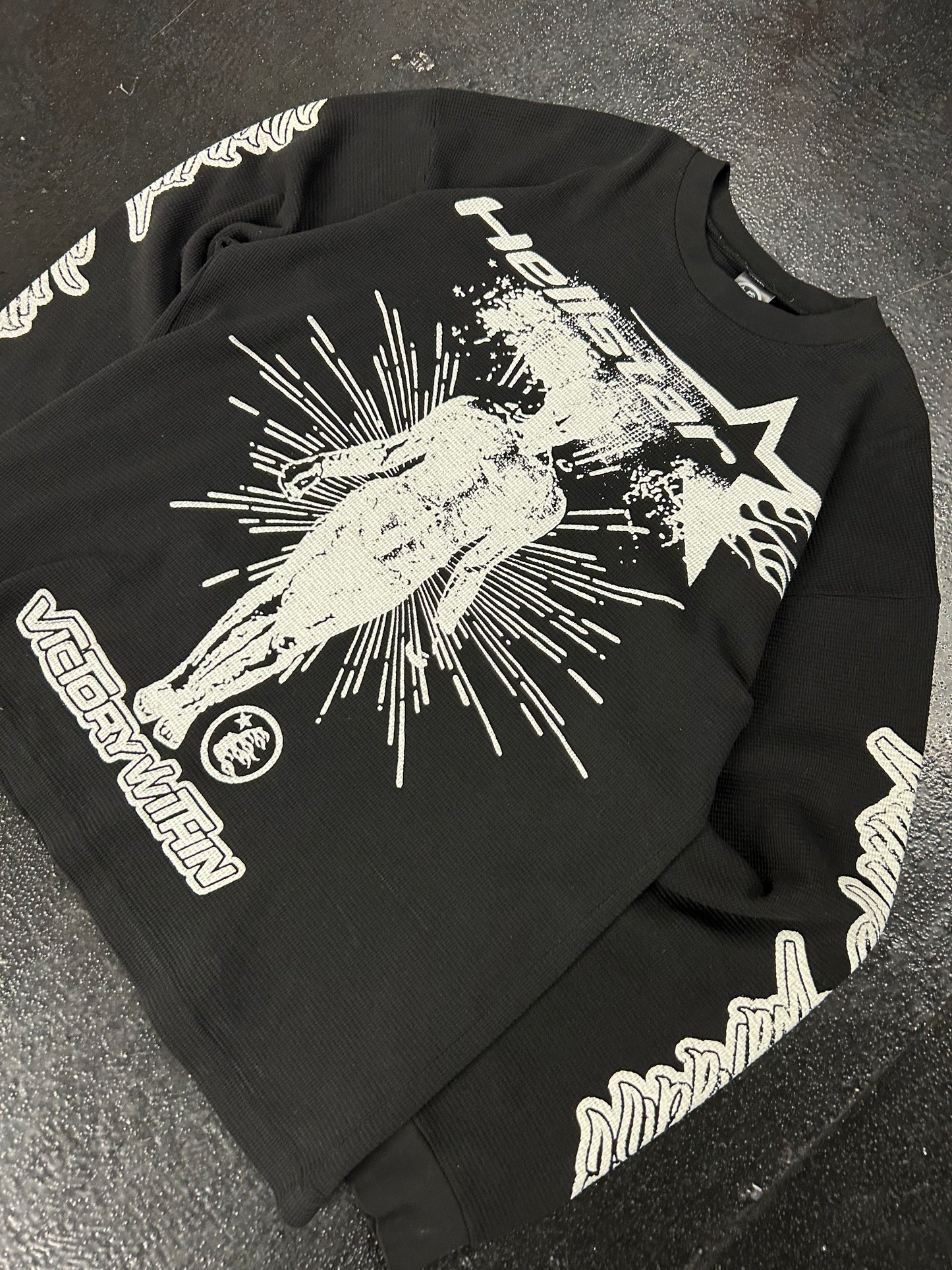 HELLSTAR STUDIOS STAR VICTORY BLACK THERMAL (VNDS)