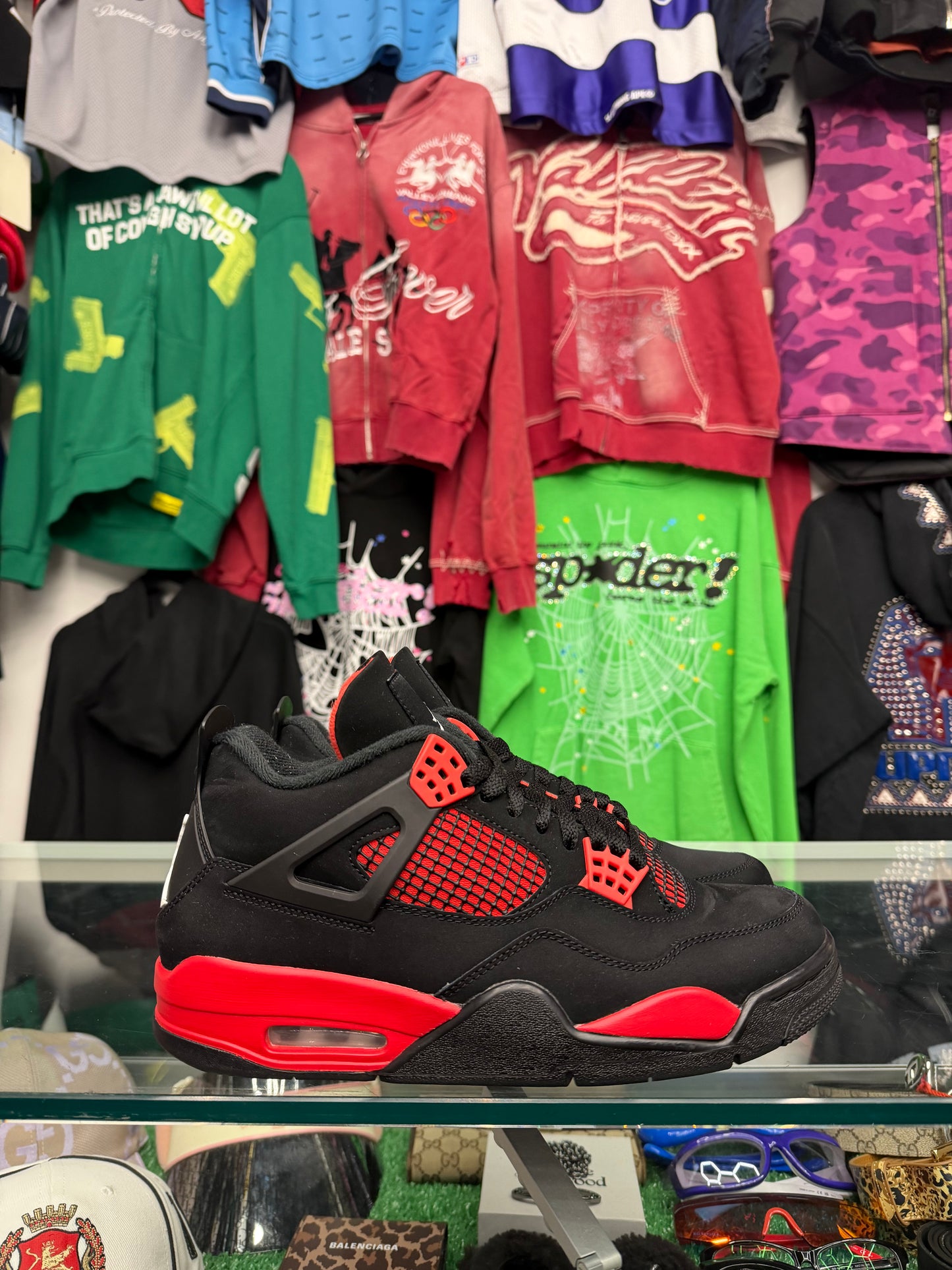 JORDAN 4 RED THUNDER (PRE-OWNED W/ BOX)