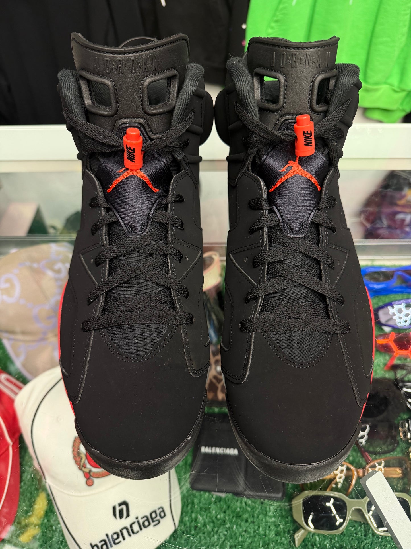 JORDAN 6 SALESMAN (PRE-OWNED W/ BOX)