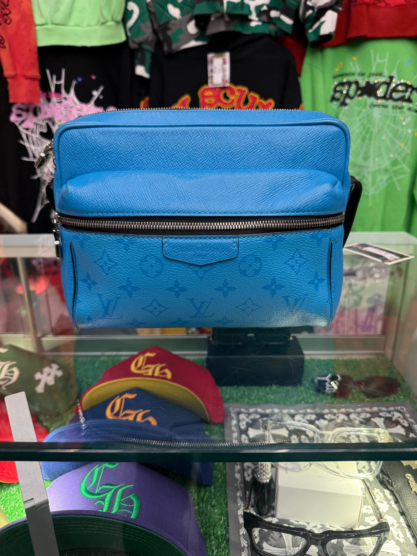 LOUIS VUITTON LV OUTDOOR PM MESSENGER BAG (PRE-OWNED)