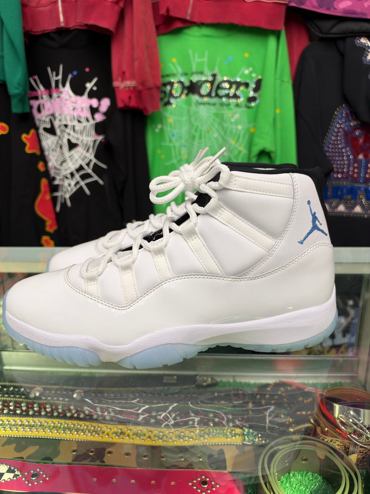 JORDAN 11 HIGH LEGEND BLUE (PRE-OWNED NO BOX)